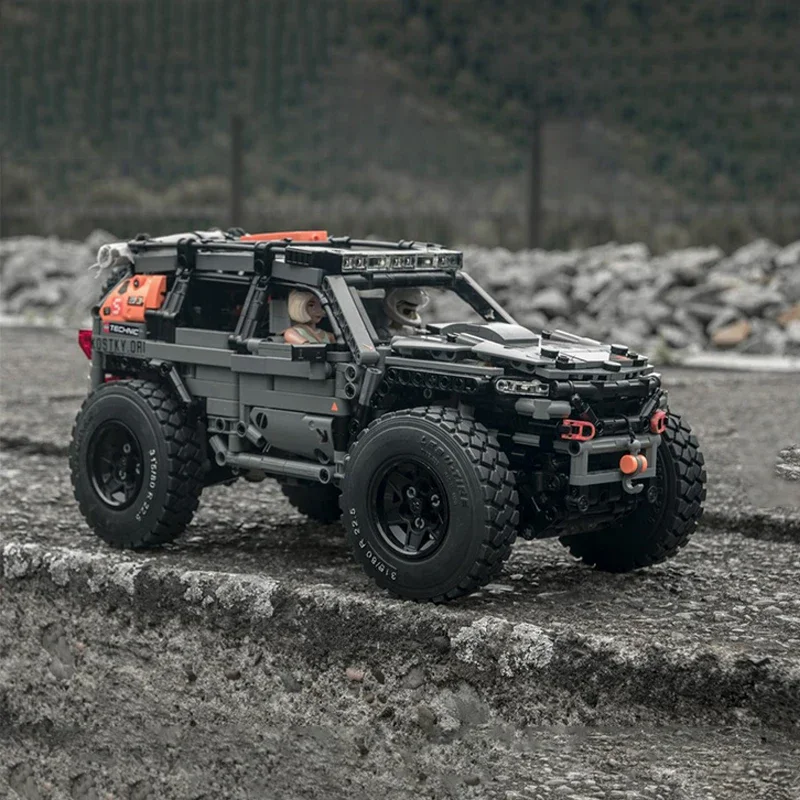 

1242PCS MOC Adventure EXP SUV Offroader DIY Educational Building Blocks Toy for Kids Christmas Birthday Gift
