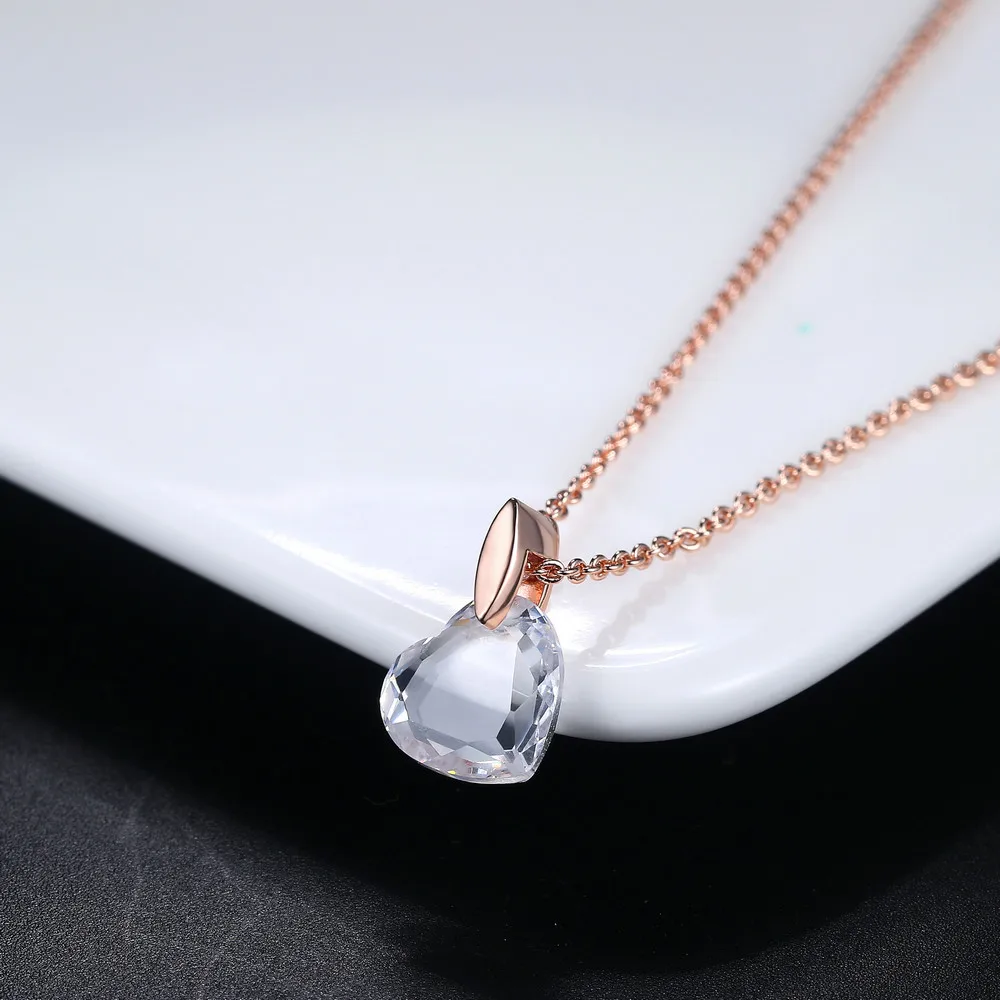 Fashion Tiny Choker Necklace For Women Rose Gold Color Chain Crystal Small Love Heart Pendant on Neck Bohemia Jewelry DWN126