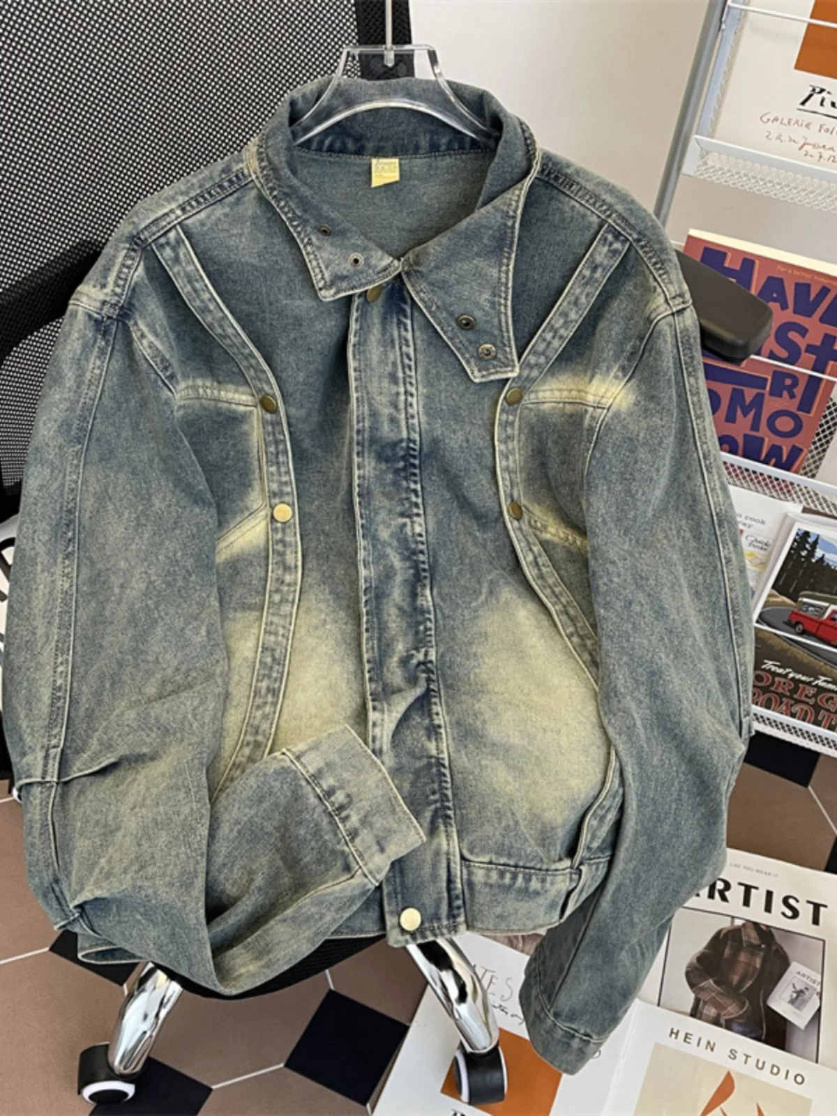 

Ретро-куртка в американском рабочем стиле, свободного кроя, мужская джинсовая куртка, весна-осень, модный эффект потертости, молодежный энергичный образ