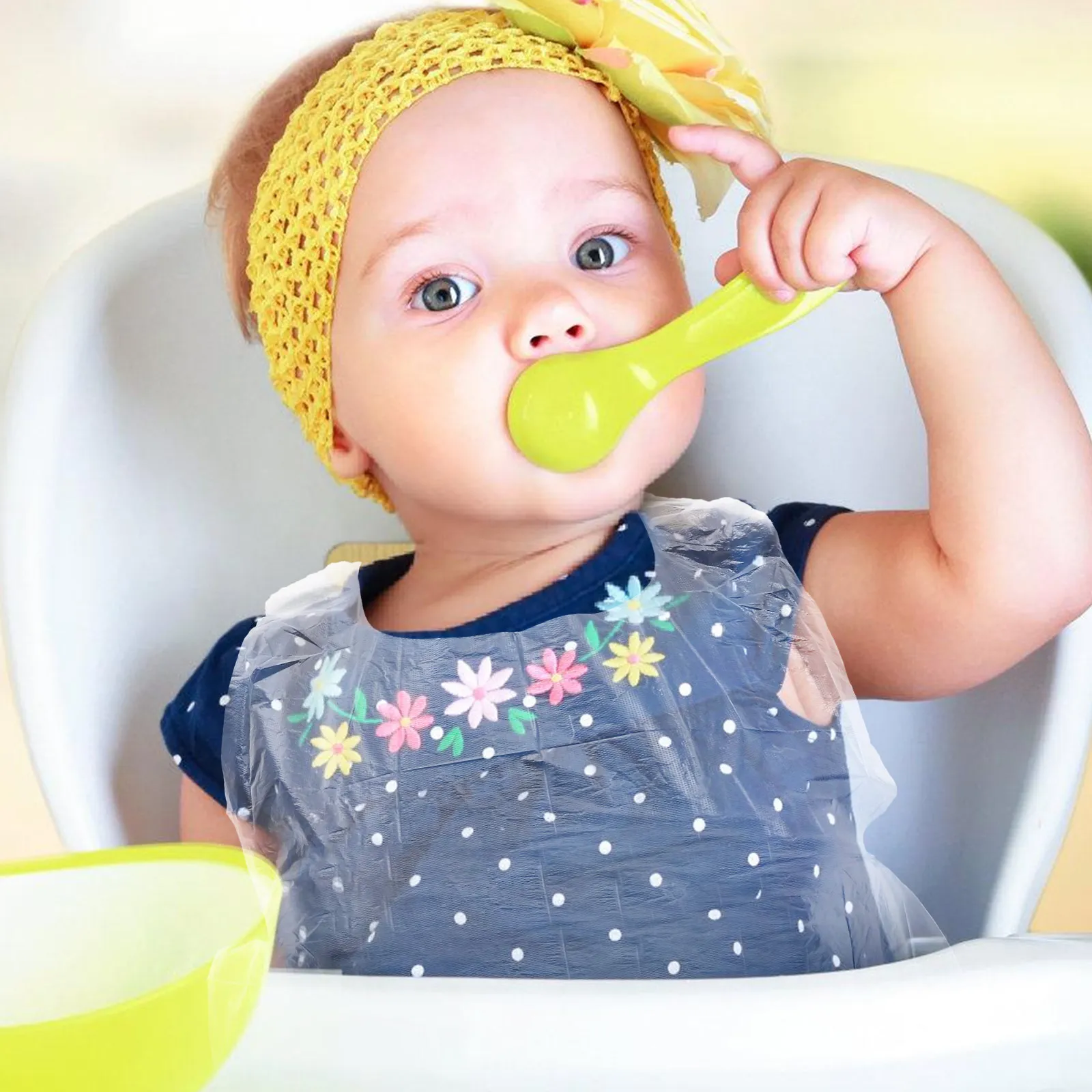 50Pcs Portable Kids Apron Disposable Thickened Plastic Children Apron for Painting Drawing Cooking Eating Art Cafeteria Hotels