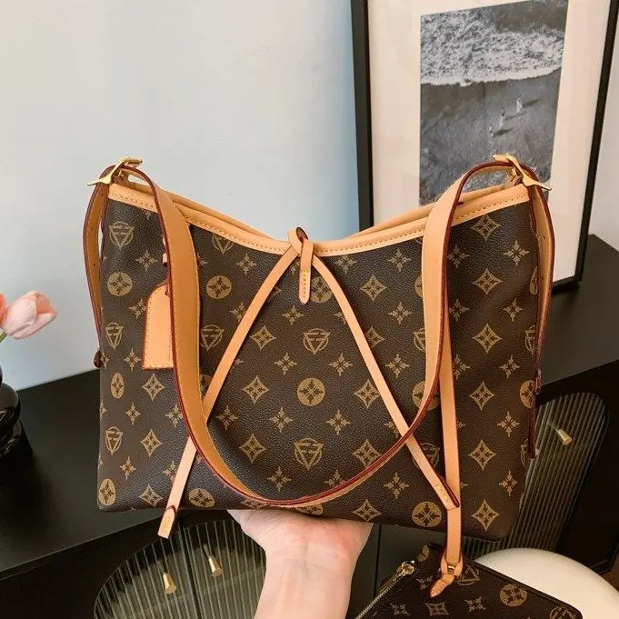 

Unique Textured Minimalist Diaper Bag Crossbody Bag For Women Fashionable Large Capacity Tote Stylish Elegant Leather