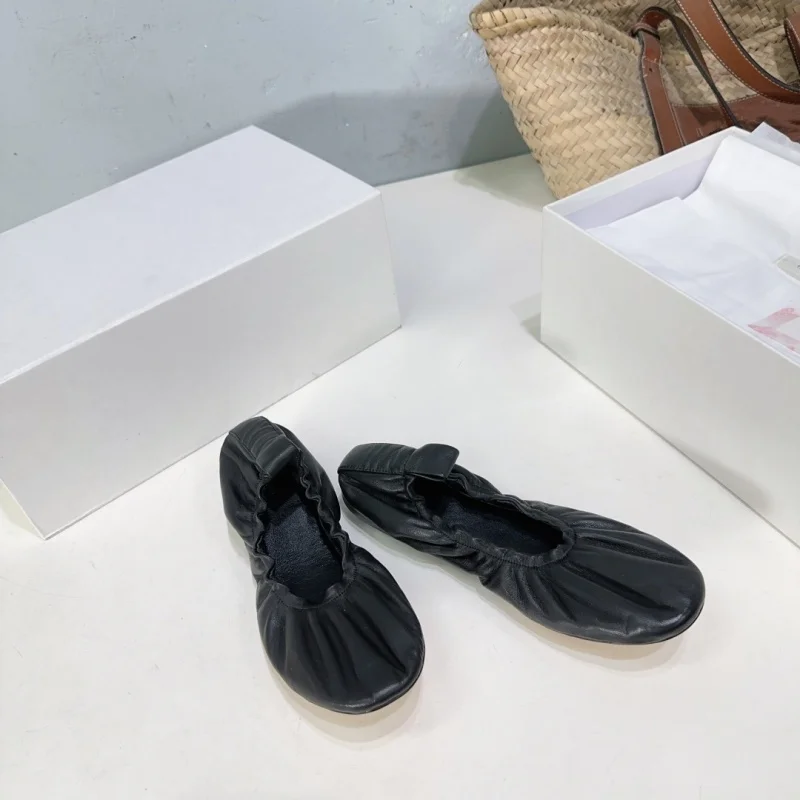 New sheepskin non tiring women's shoes with soft soles, casual one foot flat shoes, ballet dance shoes