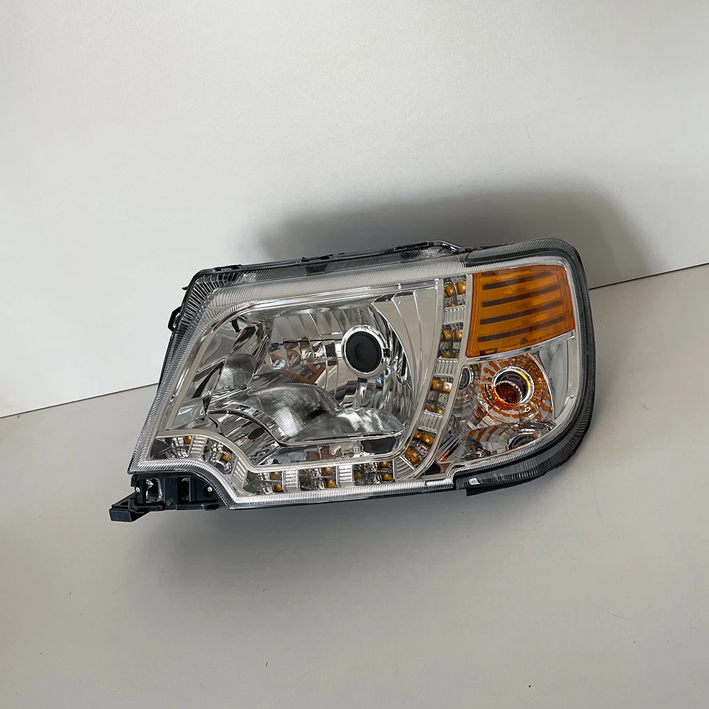 Car Headlights LED For Nissan Navara P27 2010-2014 Dongfeng Ruiqi 26060-P2760 26010-P2760