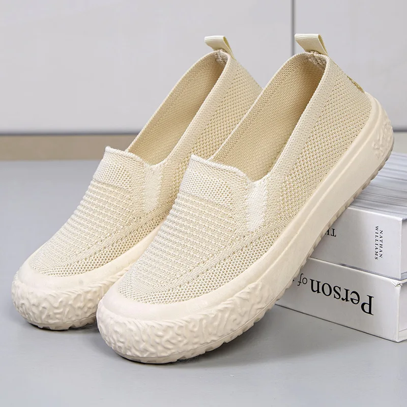 Women's Mesh Shoes Soft Sole Sneakers Round Head Solid Colour Lightweight Non-slip Slip on Loafers Zapatilla Deportiva Mujer