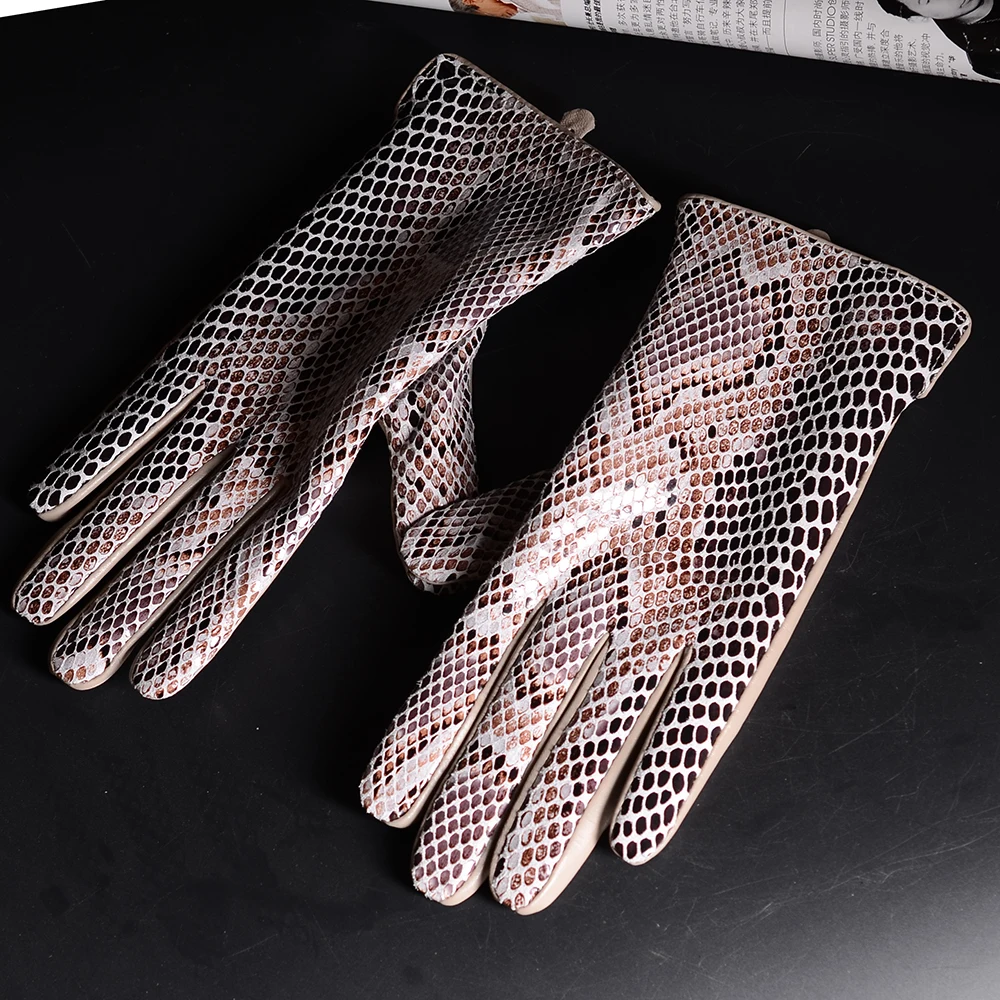 Women's Ladies Genuine Leather Snake Print Winter Warm Beige Elegent Woollen Lining Fashion Touch Screen Short Gloves