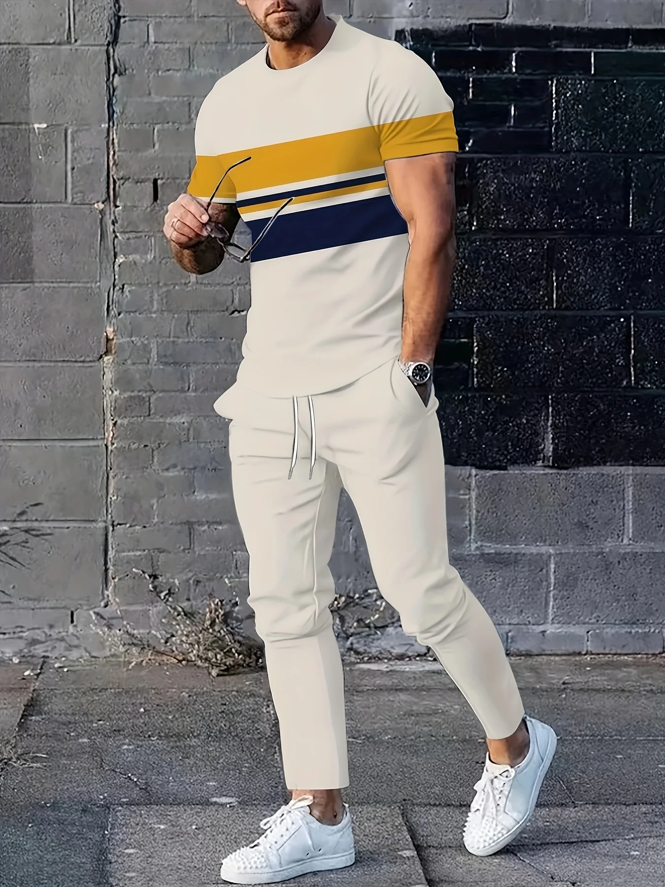 

2025 Summer fashion sportswear and striped T-shirt + Pants street retro sportswear Men's two-piece set