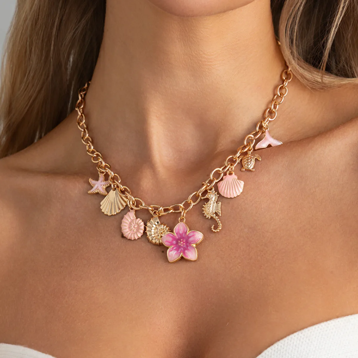 

Ingemark Exquisite Pink Starfish Conch Flower Pendant Necklaces Women Summer Beach Adjustable Chain Choker Holiday Jewelry Gifts