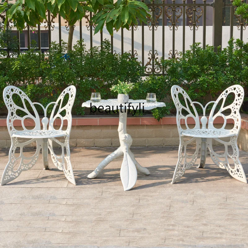 

Outdoor Creative Butterfly Chair Resort Villa Homestay Pastoral Open-Air Metal Table and Chair Set Three-Piece Set