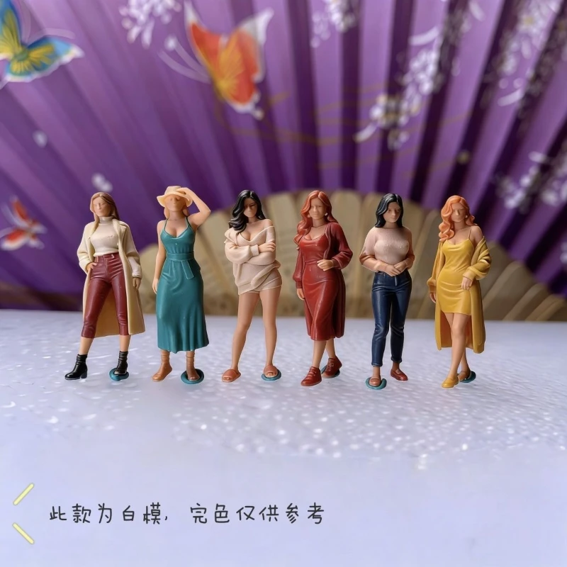 1:64 Scale Fashion Female Model White Model Miniature Craft Outfit Painting Ornaments about 26mm High
