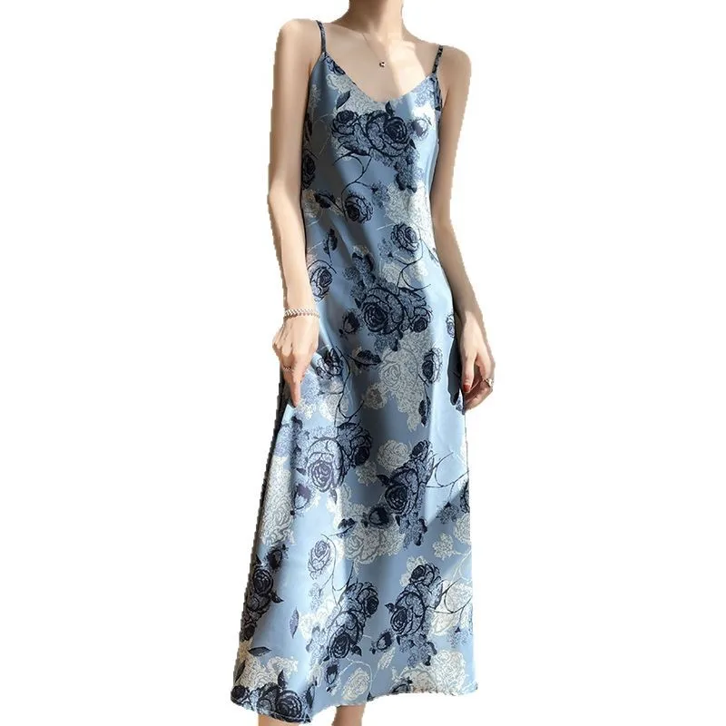 فستان بحمالة مطبوعة من الساتان للربيع والصيف، لون نقي جديد، قاعدة مزاجية غير رسمية، ميدي