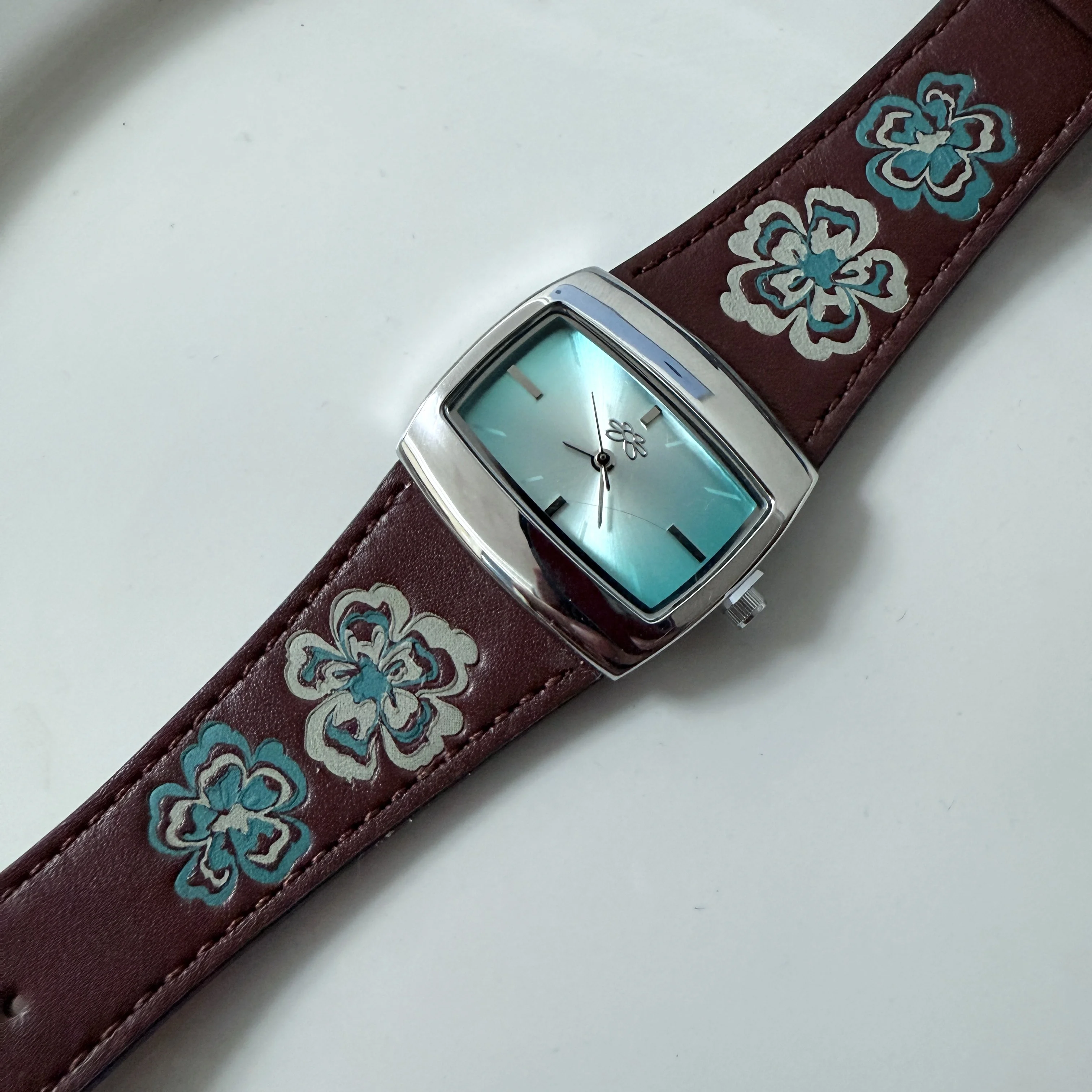 Original Vintage Classic Flower Belt Small Brown Watch Square Niche Quartz Watch Unisex Floral Shape Blue Dial