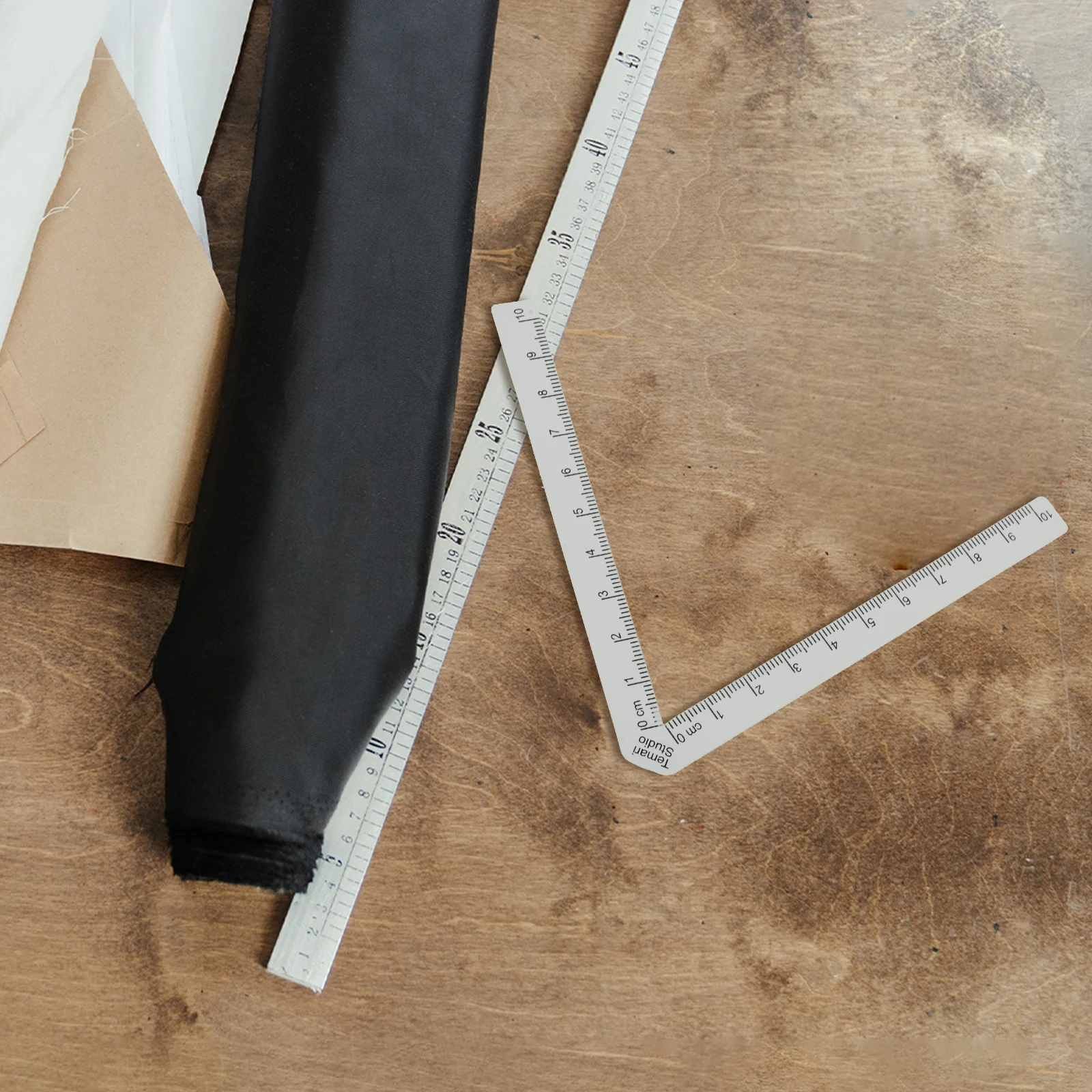 

2pcs Cuju Ball DIY Sewing Ruler Flexible PVC Measuring Tool Small Locator Hanfu Craft Supplies Pattern Rulers Clothes