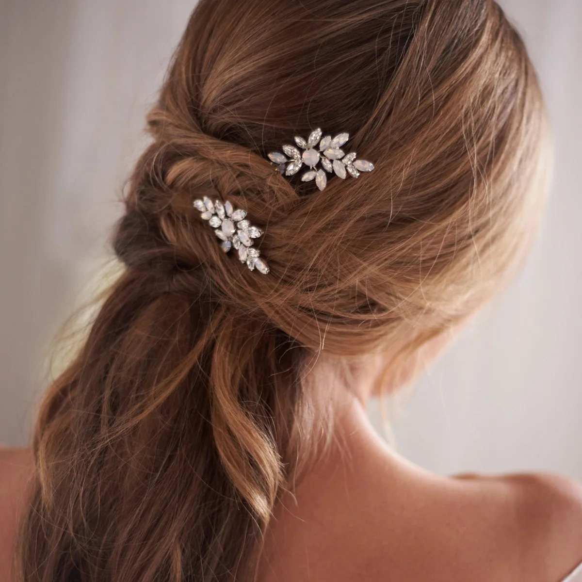 

Bride Hair Pin Alloy Silver Color Clear Crystal Hairpins Bridal Wedding U Shaped Hair Sticks Women Bridesmaids Hair Accessories