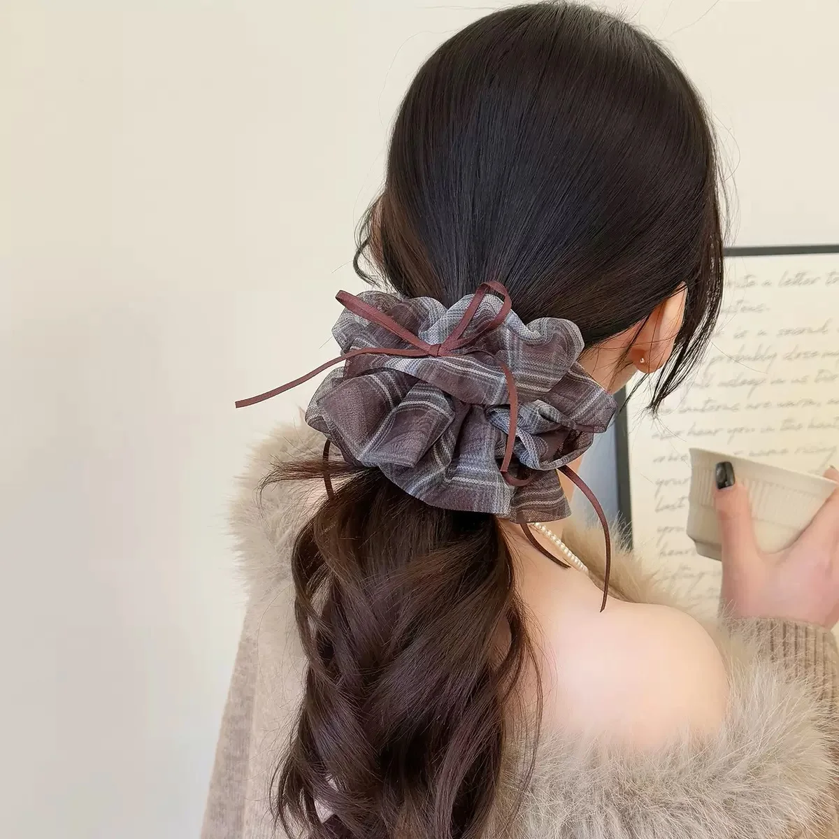 Vintage Karierte Organza-Haarschleife - Elegante Doppellagige Haarschleife mit Banddetails, Ein Femininer Haaraccessoire – Detail 2