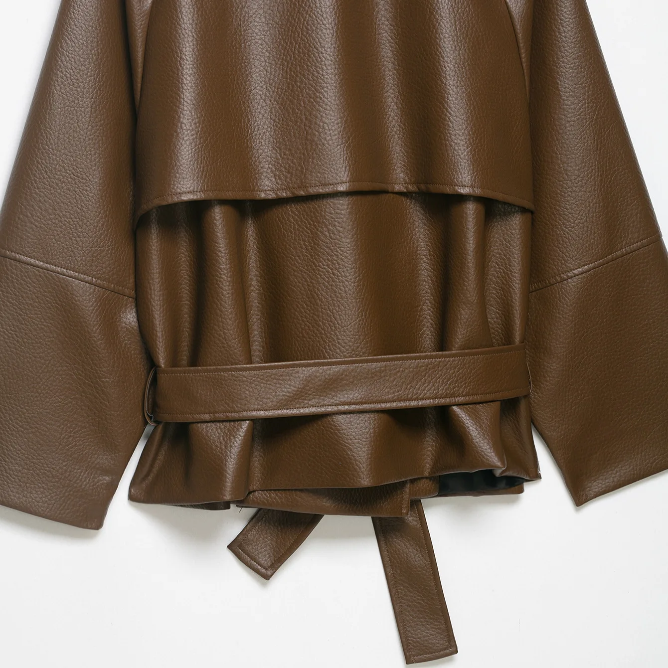 Maxdutti 2026 Summer New Fashionable Versatile Bright Surface Strap Imitation Leather Short Windbreaker Jacket Woman Clothing