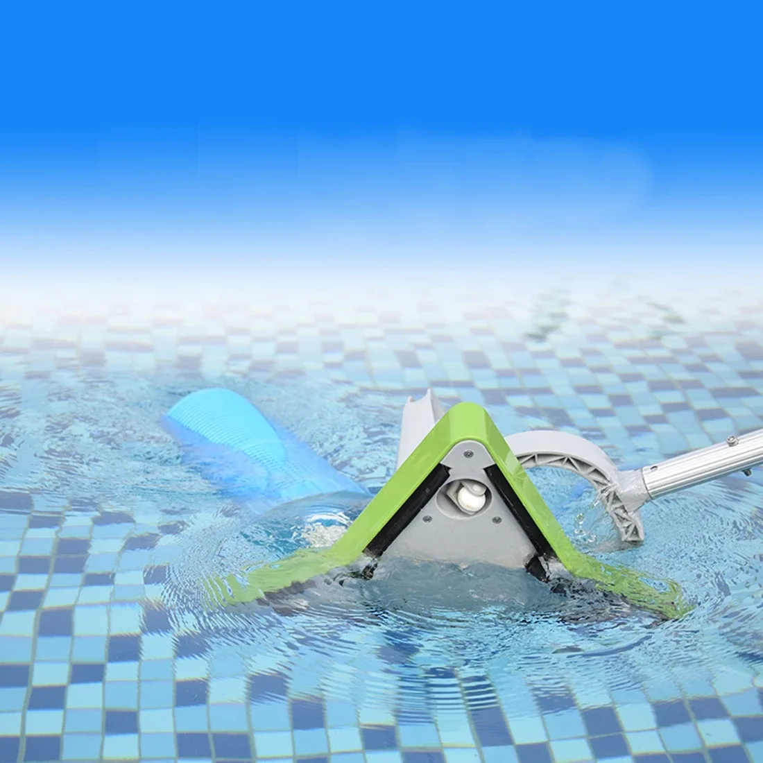 Swimming pool vacuum cleaner, pool bottom water vacuum cleaner equipment, fish pond landscape, swimming pool cleaning tools, fla