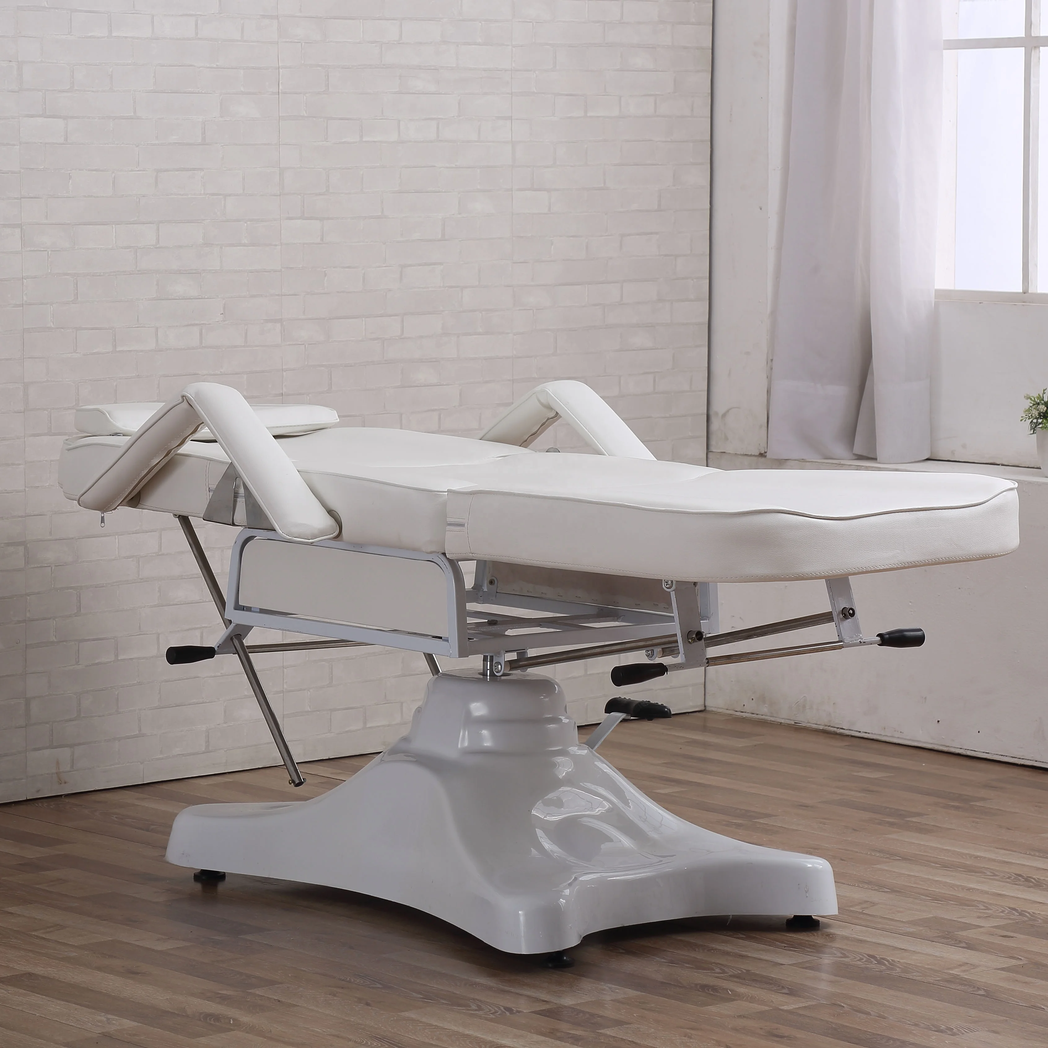 HEYI Salon Furniture Store Hot Sale Multifunctional Chair PU Leather Adjustable Electric Massage Bed Massage Table with 3 Motors