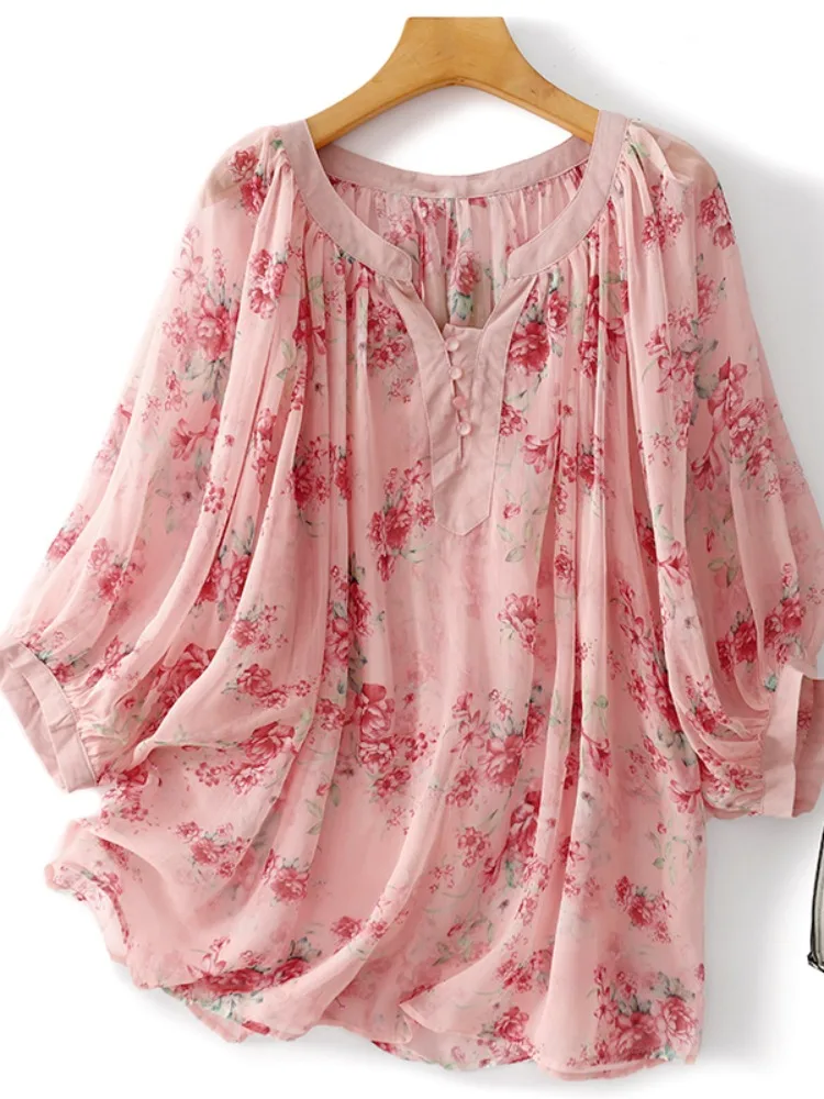 

Шифоновый топ с милым цветочным принтом, женский летний тонкий свободный фонарь большого размера, све, защита от солнца, верхний топ с v-образным вырезом, семь с...