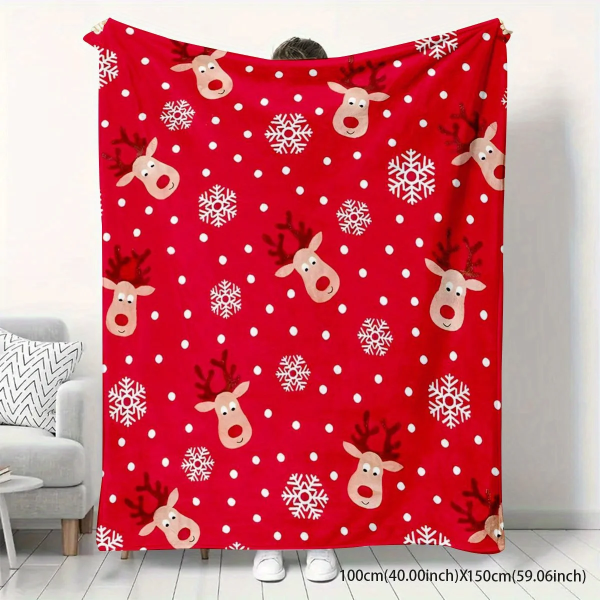 A Christmas Reindeer Flannel Blanket, Soft And Warm for All Seasons, a Gift Throw Blanket, Perfect for Autumn Home Decor, Soft A