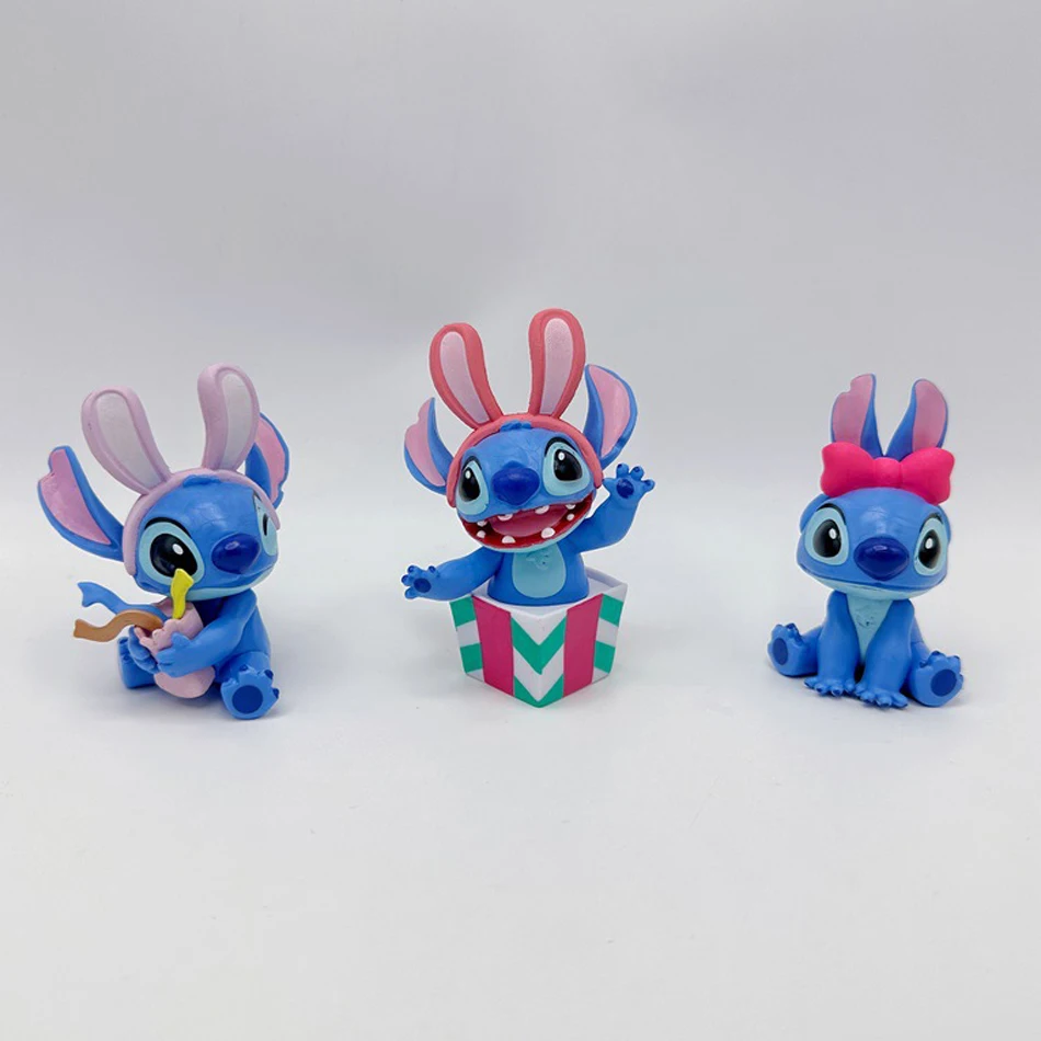 Disney Anime Lilo and Stitch figures Toys Lovely Stitch Hand With Scrump Model Decoration Toys