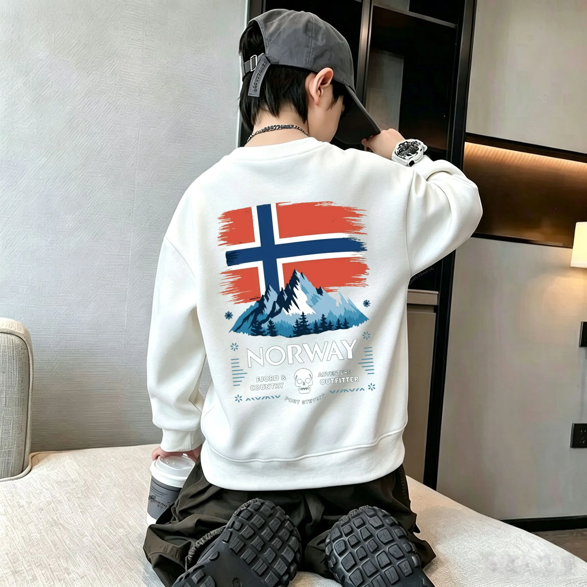 Autumn/Winter New Style Norway Flag Mountain Pattern Children's Loose, Versatile Long-Sleeved Round-neck Sweatshirt