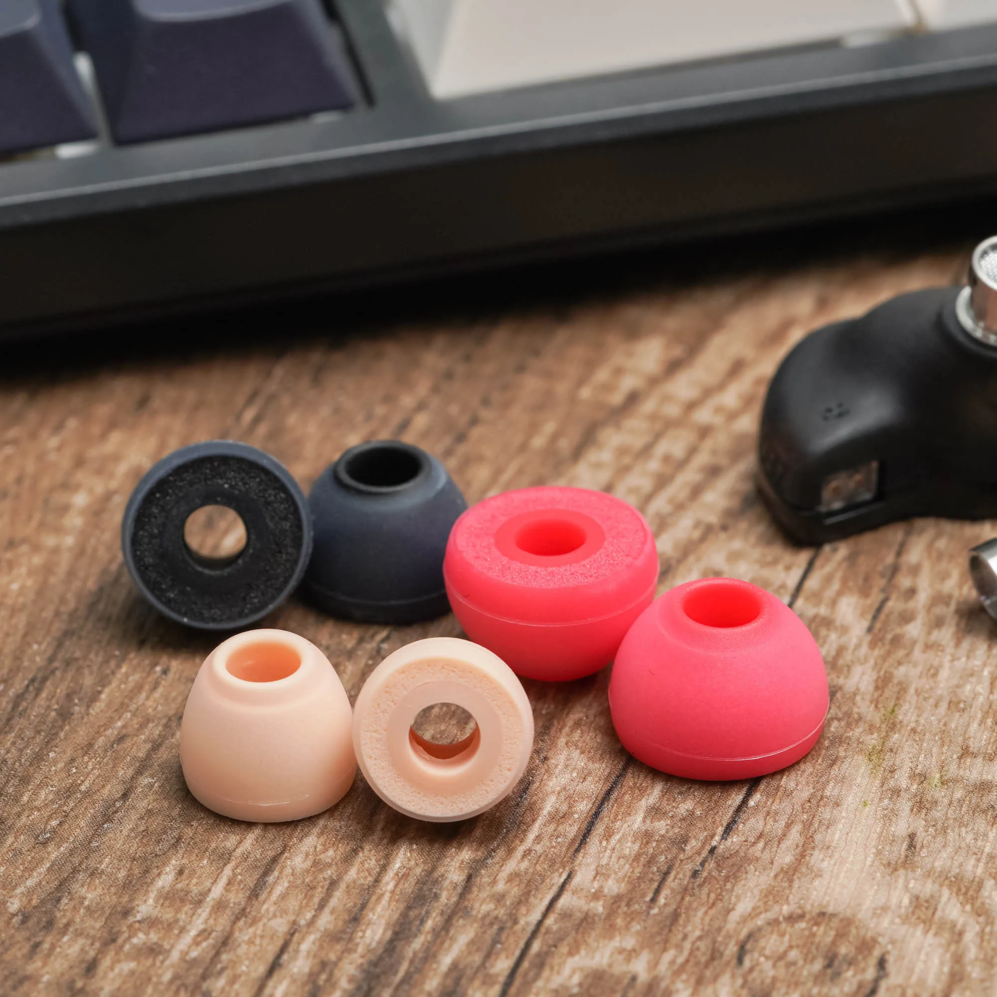 HiFiGo ZEOS Render Earphone Eartips: Real-World Performance, Fit, and Sound Differences Explained
