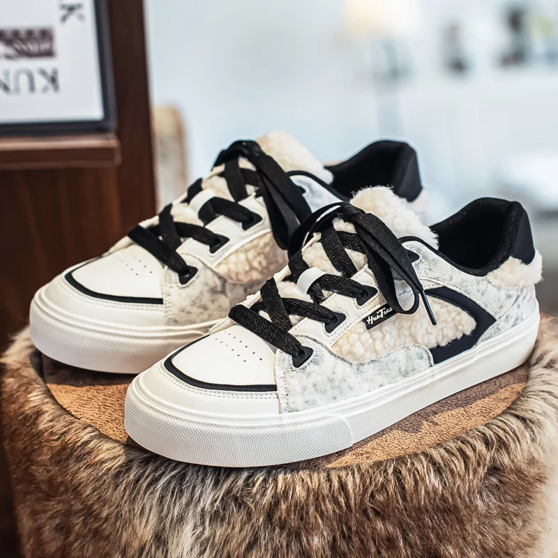 

Men's Shoes, Men's Sneakers, Casual Shoes, Luxury Trainers, Race Running Shoes, Breathable Fashion Loafers for Men.