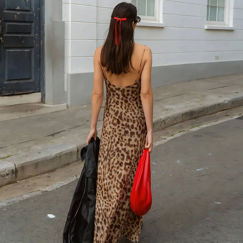 Seksowna Damska Sukienka Maxi w Leopardzi Wzór Elegancka Bez Pleców z Rozkloszowanym Kołnierzem Wieczorowa Sukienka na Imprezę Vestidos Clubwear na Cienkich Ramiączkach