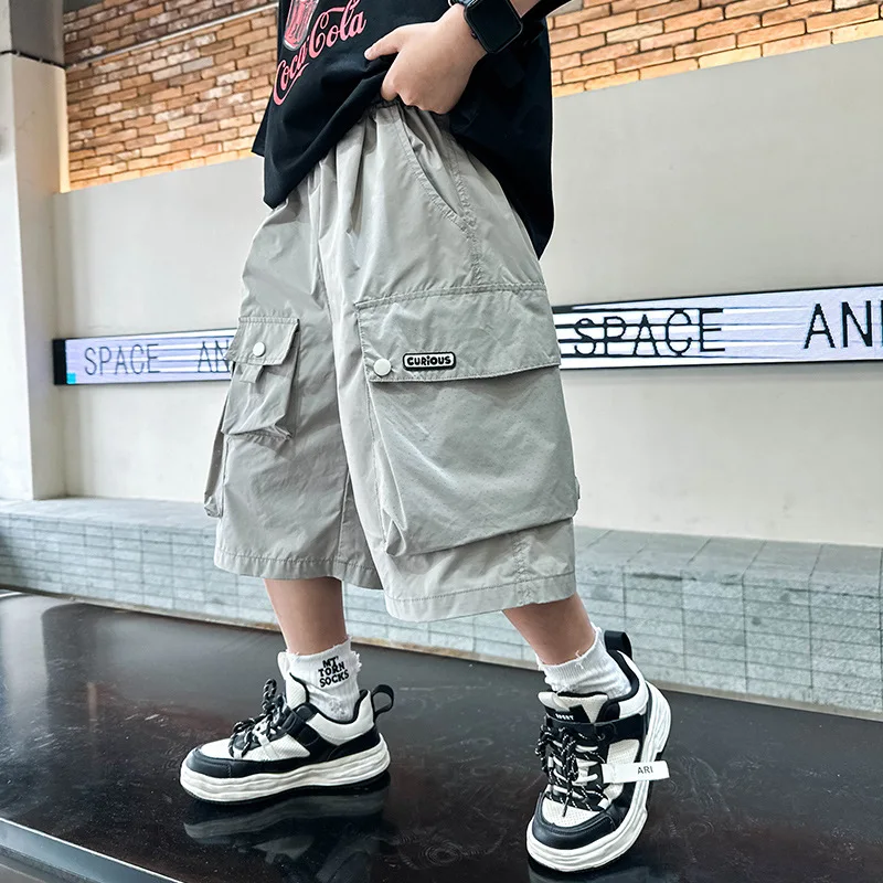 2026 Summer Boys Cargo Shorts Breathable Hollow Design Five-point Pants Casual Versatile Kids Daily Outdoor Trousers