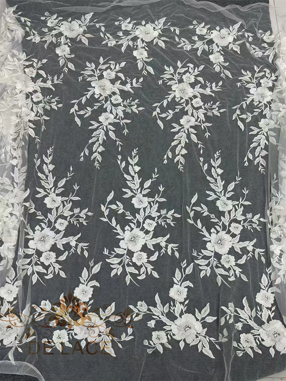 

MY High Quality Floral Embroidered Lace With Beaded Delicate Bridal Wedding Dress Lace Fabric Fabric