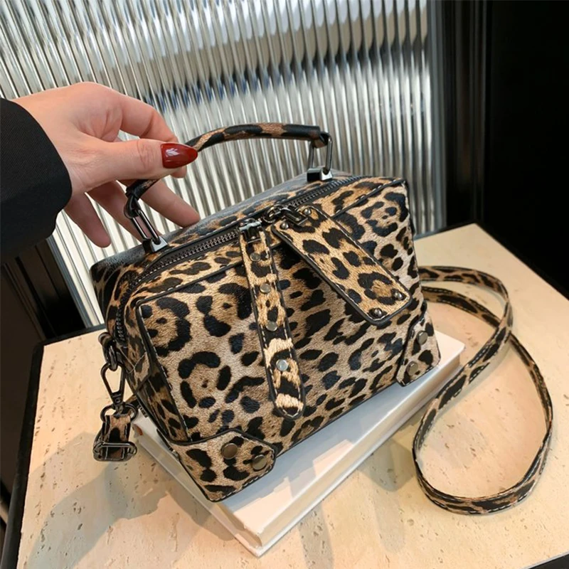 New Leopard Messenger Bag PU Leather Shoulder Women\'s Handbag High Quality Aesthetic CrossbodyBags for Women Trend 2024 Fashion