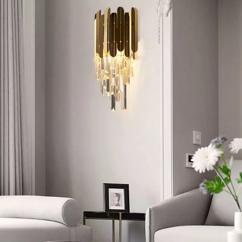 

Modern Bedside Wall Lamp Luxury Gold Crystal Wall Lamp Light Color Variable Bedroom Living Room Bedside LED Lighting Decorative