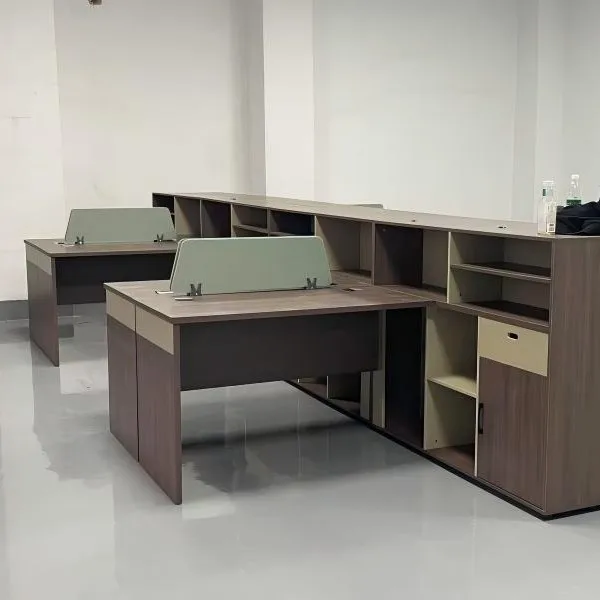 Manufacturer wholesale E0 environmental protection staff office desk and chair combination staff table screen single seat desk w