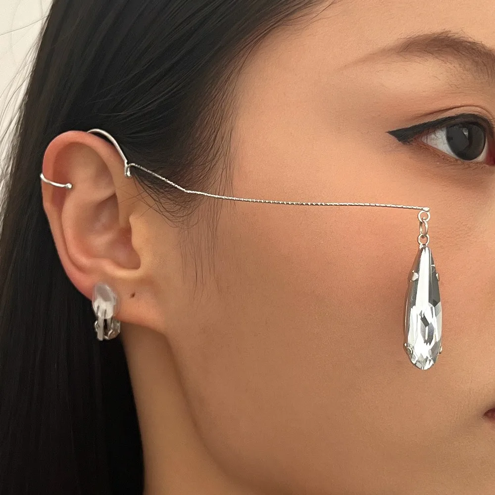 Girls Gifts Bohemian Sexy Face Chain Exquisite Long Nose Bridge Face Chain INS Water Drop Pendant Tassel Earhook Party
