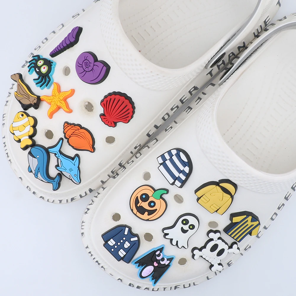 1Set Крокросы Shoe Accessories Halloween Charm Marine Animals Ghost Clothing Detachable Sandals Decorations Buckles Holiday Gift