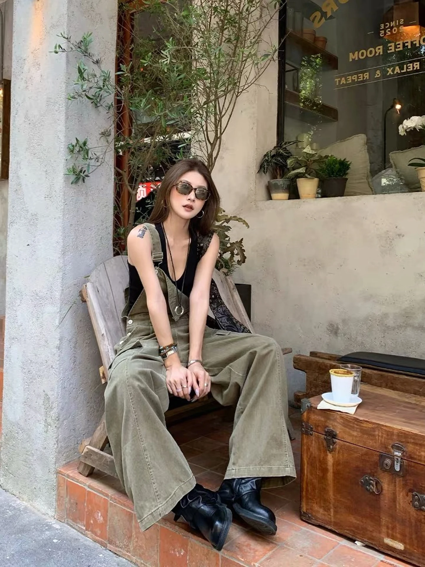 عارضة عالية الخصر وزرة الدنيم المرأة فضفاضة تناسب مستقيم الساق عمال Sle ربيع الخريف جديد وصول خمر نظرة