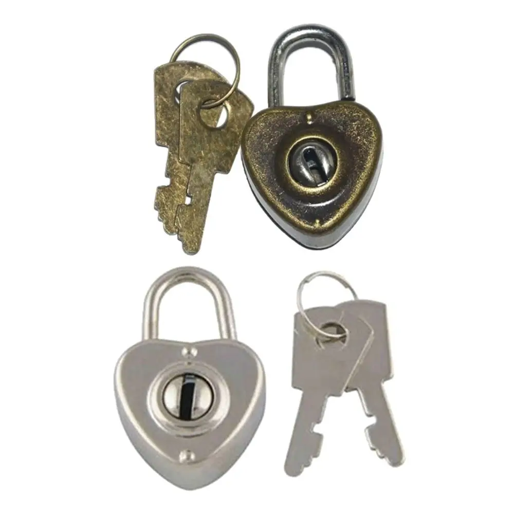 1Set Luggage Lock Archaize Padlocks Heart Shaped Old Antique Vintage Style Security Key Lock Mini Portable Journal Book Lock