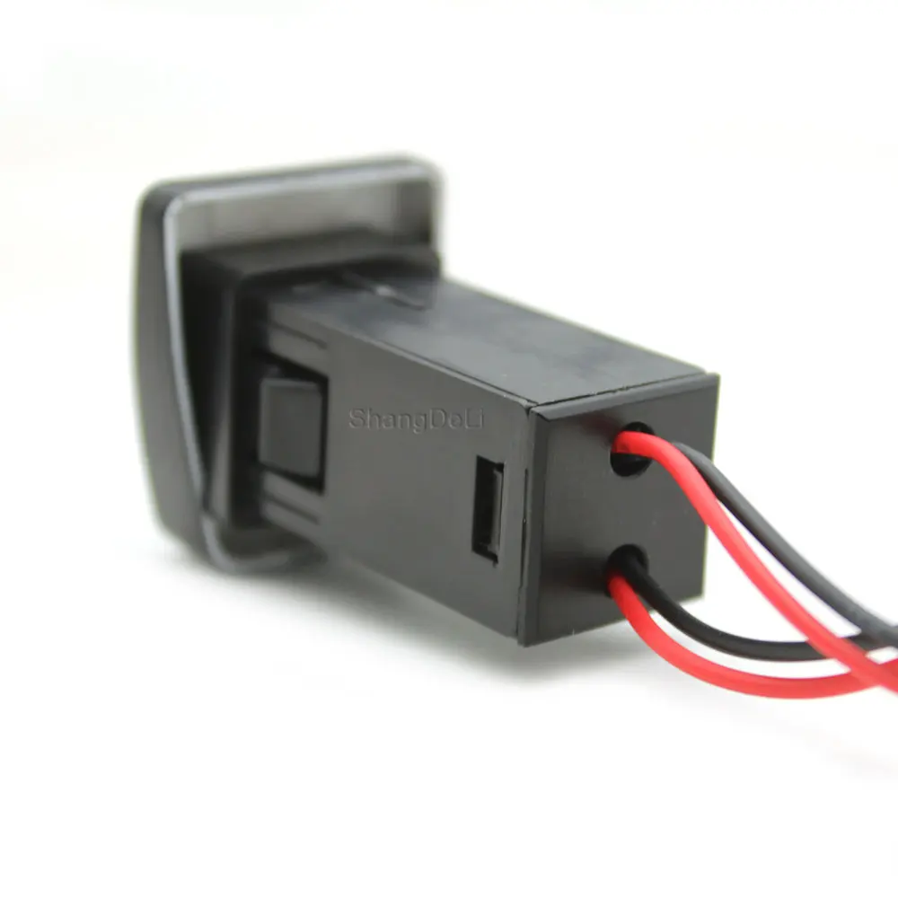 Prise petUSB de voiture pour Toyota Rav4, chargeur rapide, accessoires intérieurs, QC3.0, 2019, 2020