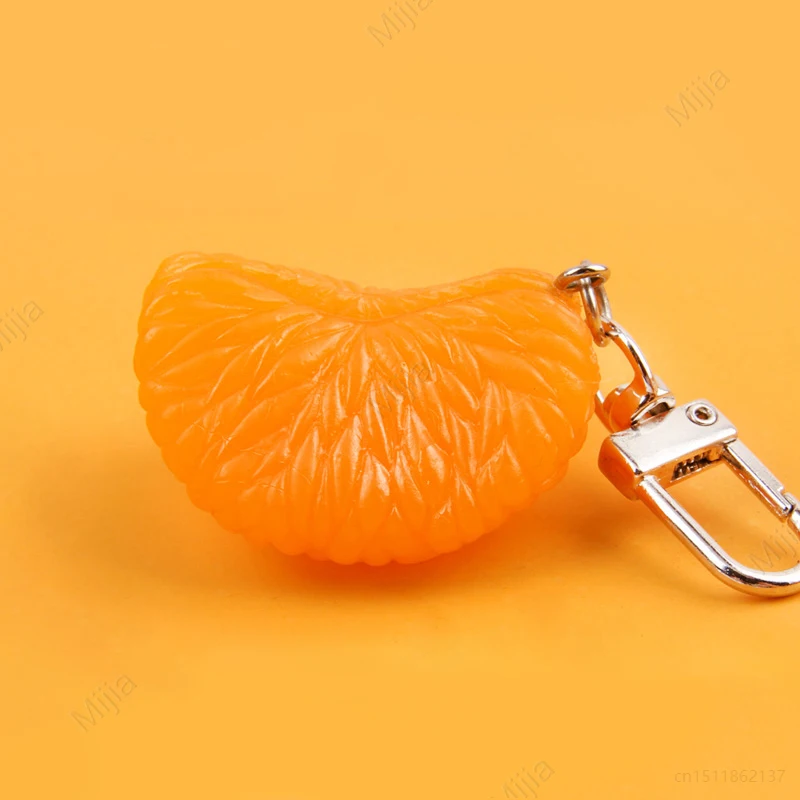 LLavero de pétalo de naranja simulado, llaveros de pulpa de fruta de PVC, decoración colgante para bolso, joyería DIY, regalo bonito para fiesta de