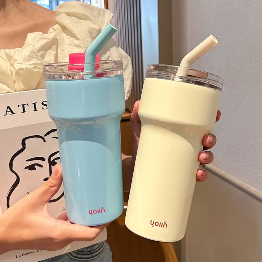 

Large-capacity, stylish, fresh-looking Ice King Cup with straw, stainless steel car-mounted insulated hot and cold water cup