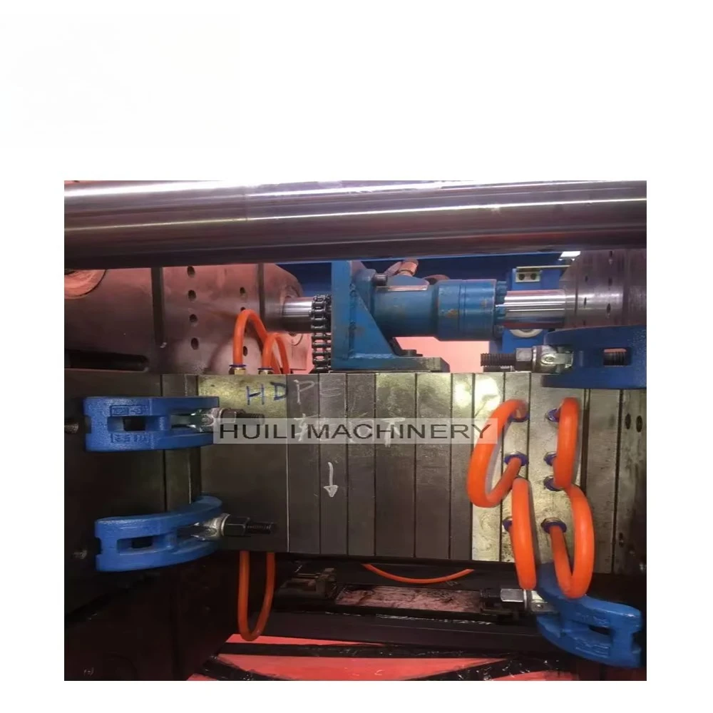 プラスチック成形機　果物箱　プラスチック製クレート成形機