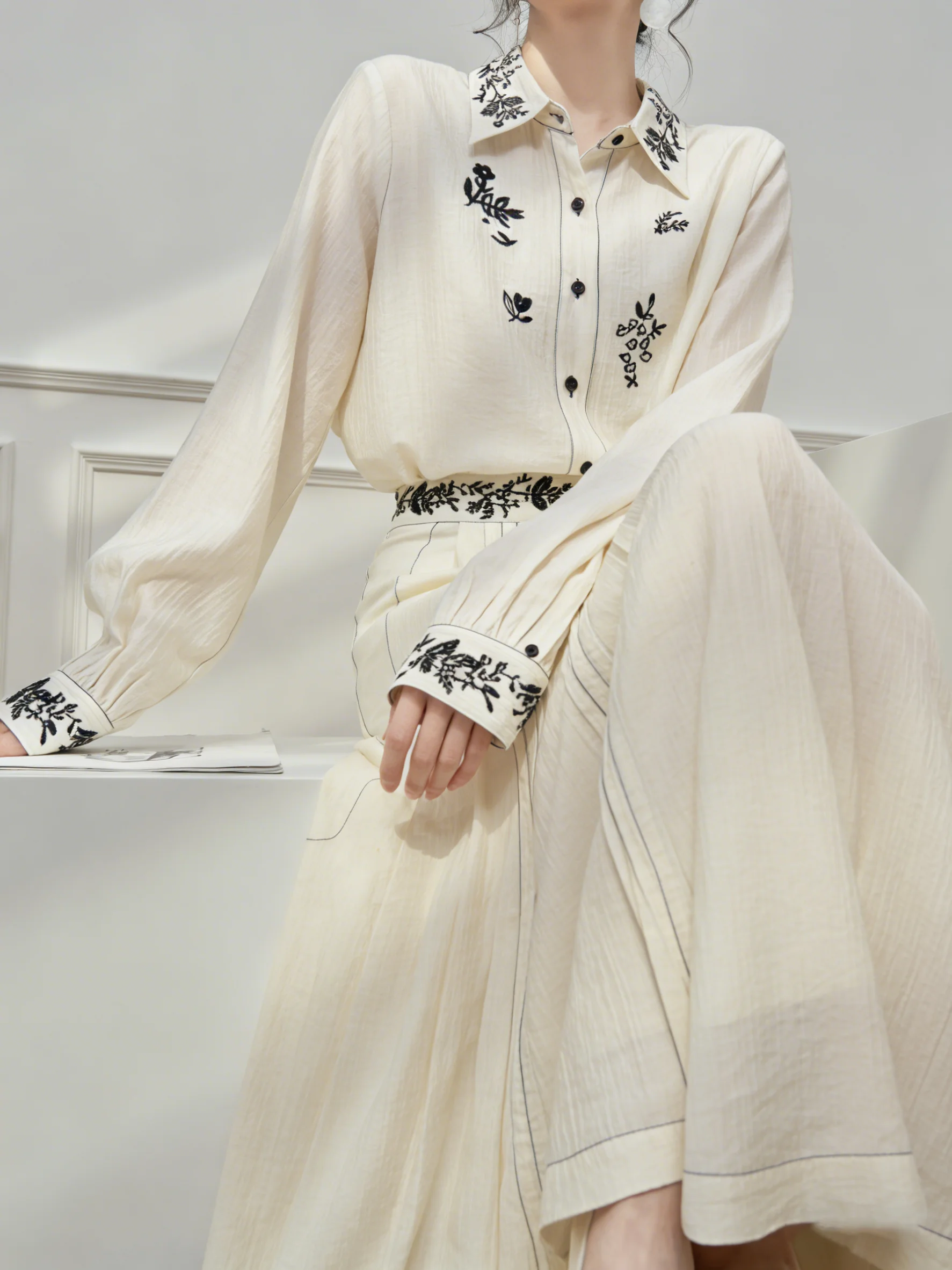 

Retro Embroidered Shirt Top And Skirt Set Women's Fashion Spring Collection High Waist Floral Print Loose Fit Casual Wear