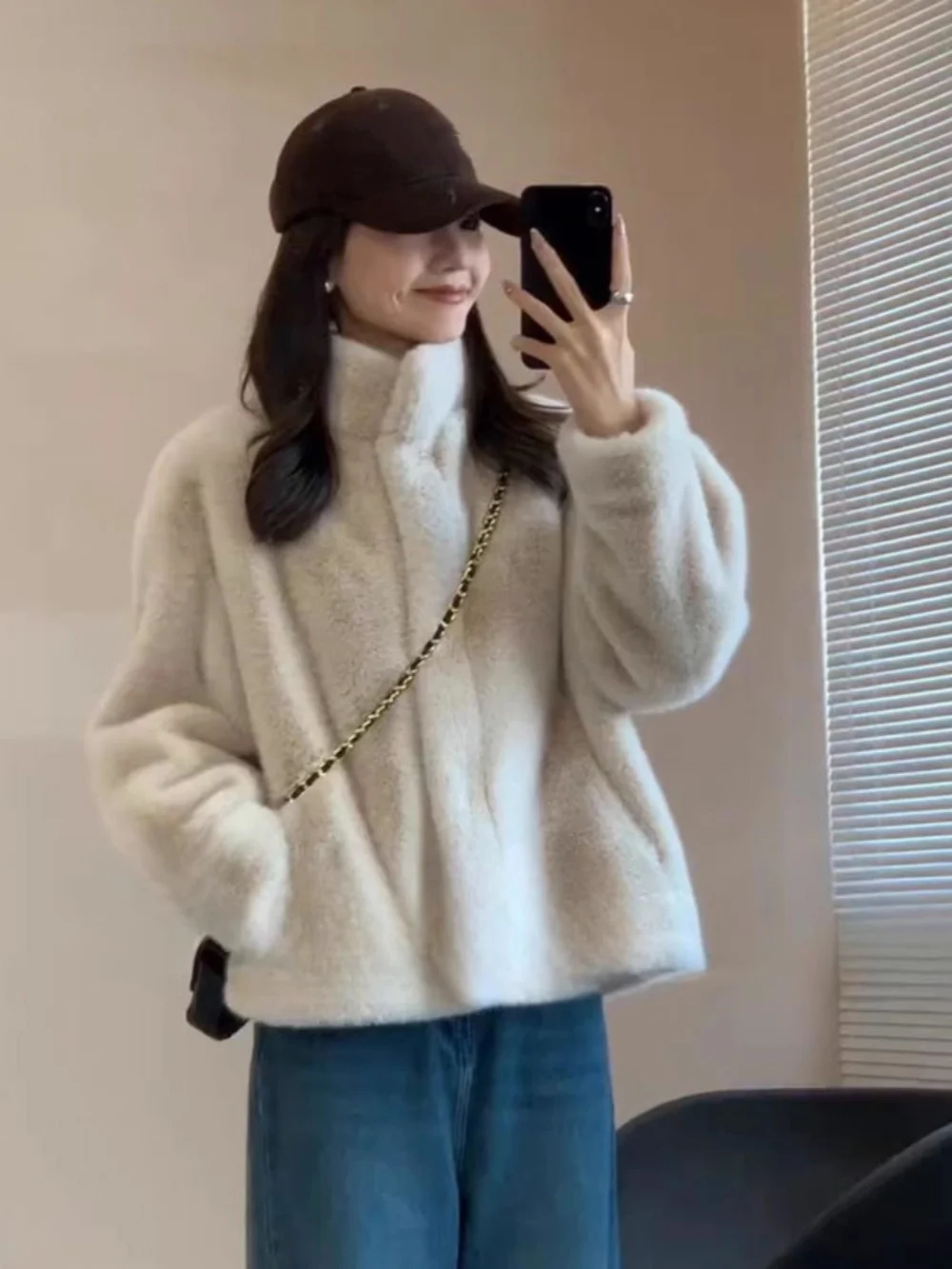 Women Fashion Classic Faux Fur Stand Collar Jacket Casual Daily Versatile Thicken Fluffy Plush Winter Warm Coat