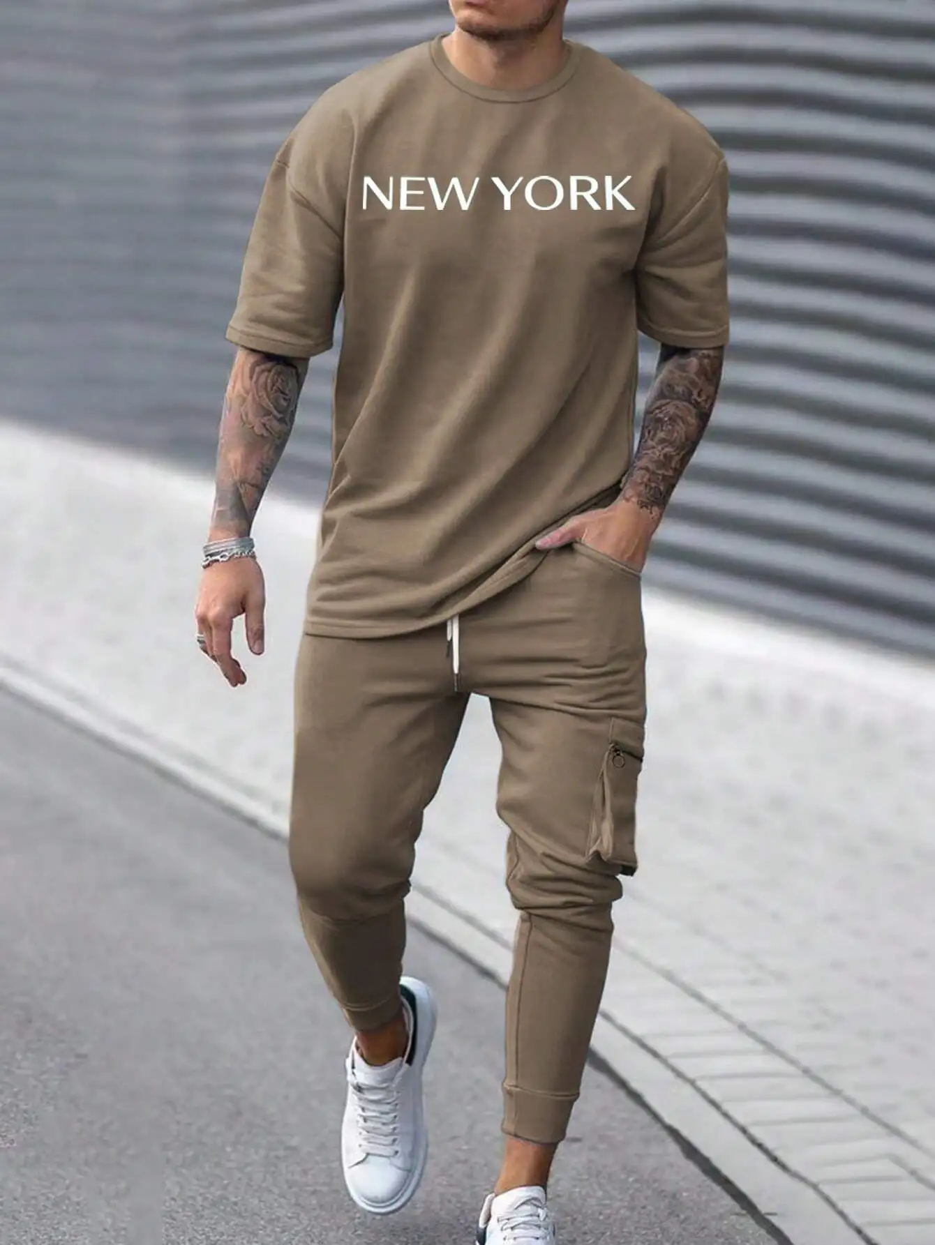 Two Piece Set Of High-End Personalized Style Short Sleeved Pants With Solid Color Lines And Fashionable Temperament ME13-ML4