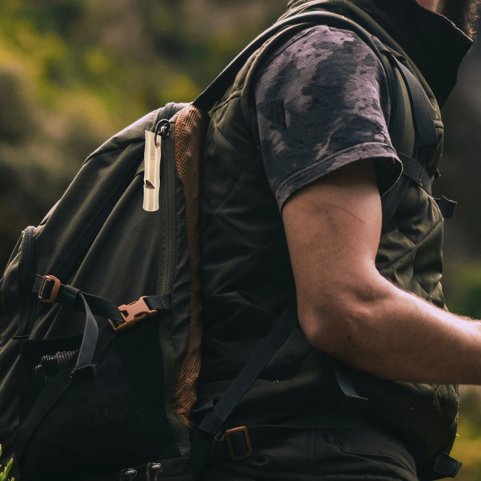 1 قطعة النحاس في الهواء الطلق صفارة إنقاذ عالية ديسيبل خمر صافرة الطوارئ البحث مساعدة الأمن أداة أدوات البحث في الهواء الطلق