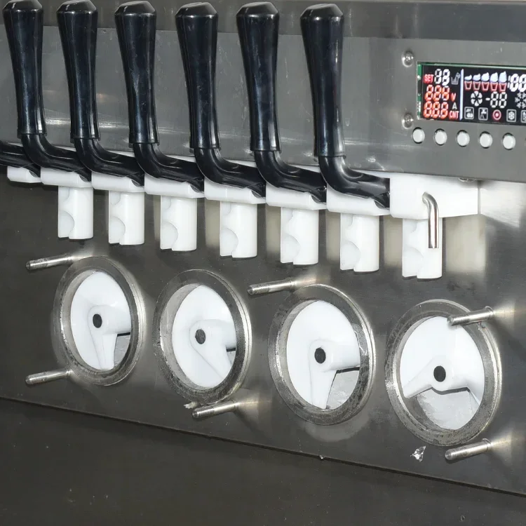 التجارية 395T Sevem نكهات لينة تخدم آلة الآيس كريم سطح الطاولة 4 + 3 نكهة مختلطة صانع الآيس كريم بأسعار المصنع الرخيصة