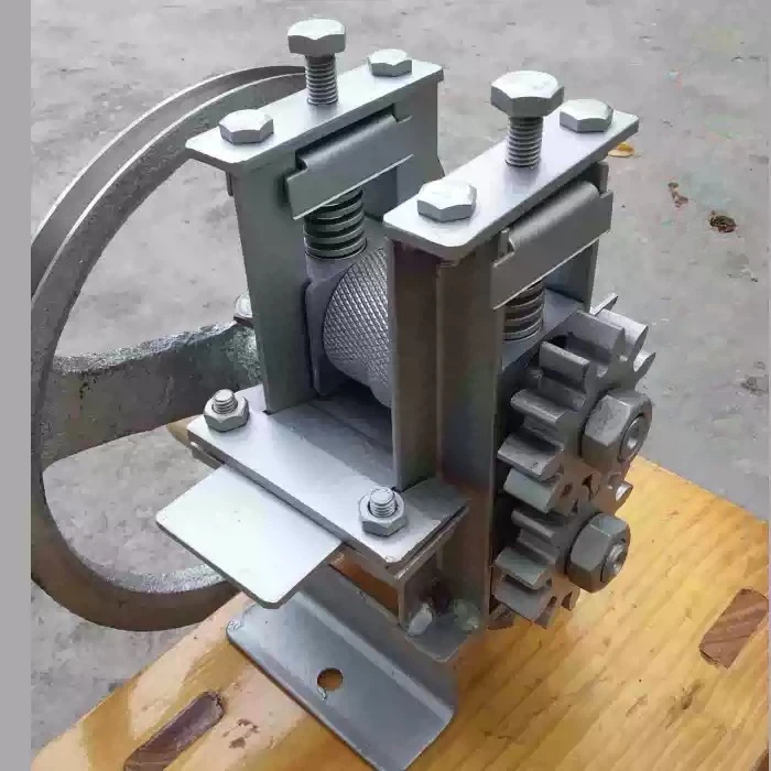 1pcs Manual bamboo strip making machine  strip machine  chip separator strip opener  rope processing