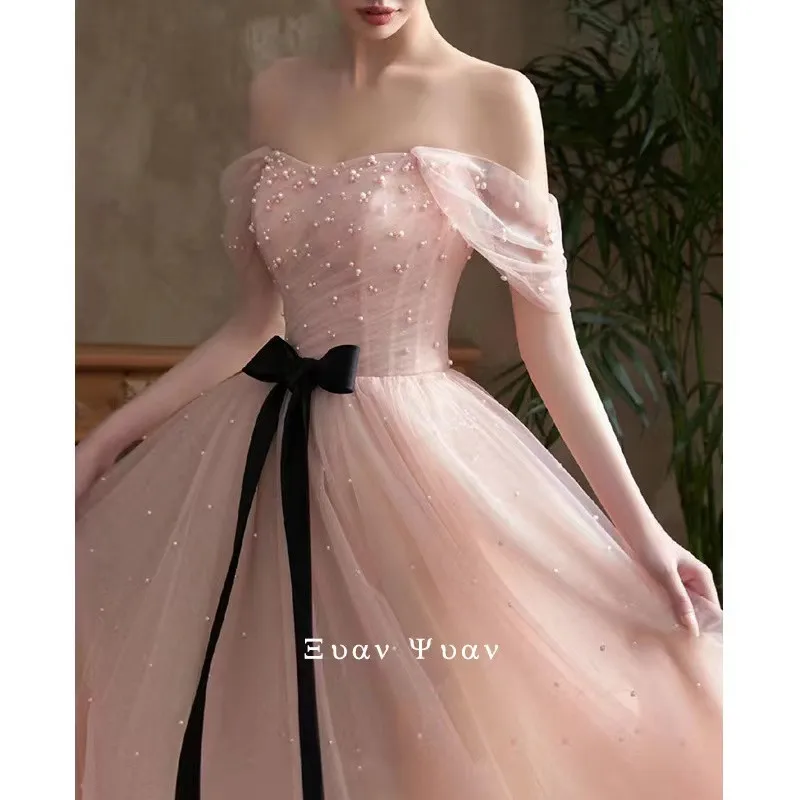 

2025 Pink Evening Dress A-Line Off The Shoulder Boat Neck Slim Bow Lace Up Floor-Length Organza Pearls Formal Party Wedding Gown
