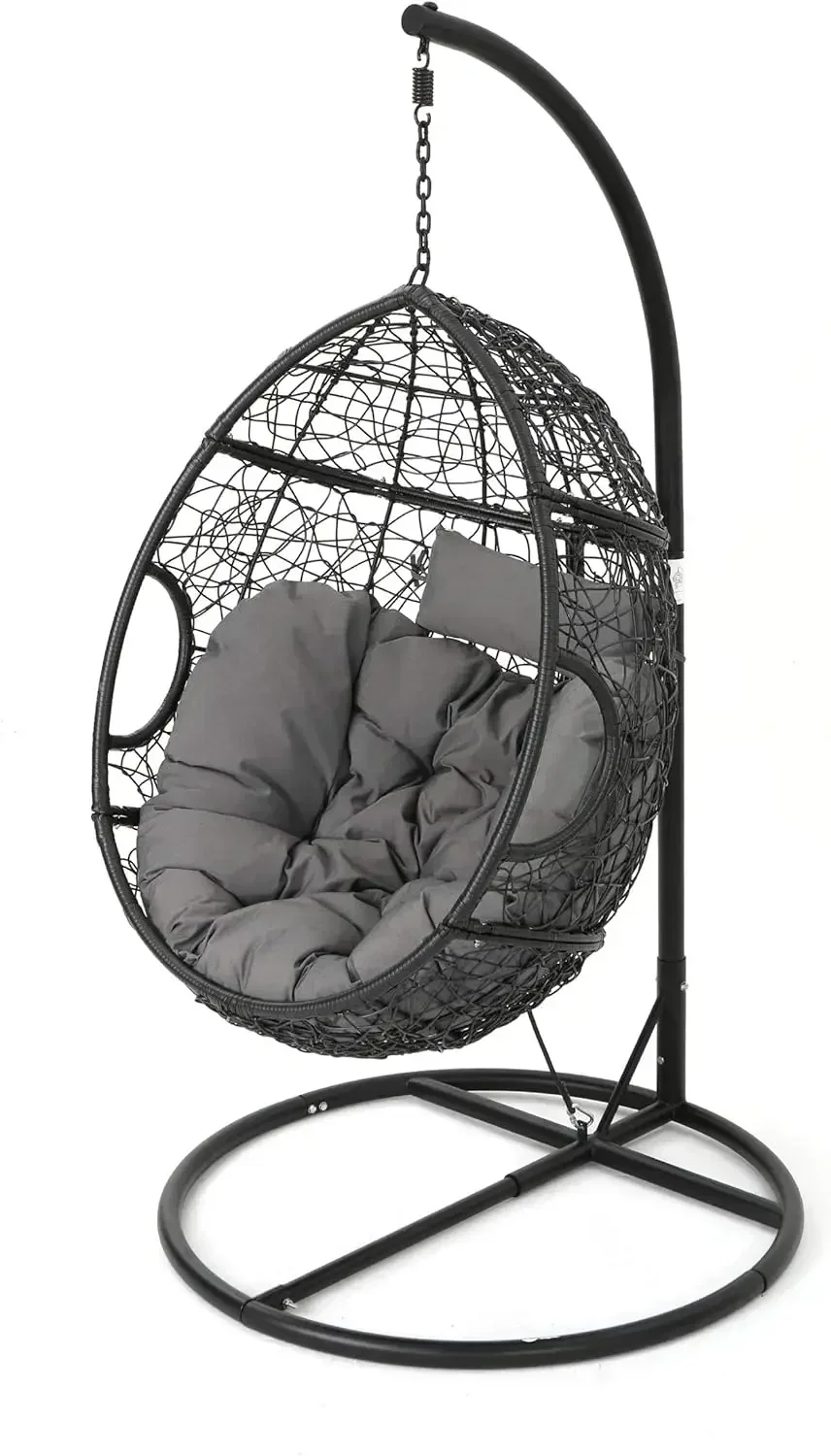 

Хит продаж: Подвесное кресло-корзина для улицы из черного ротанга с серыми водонепроницаемыми подушками и черным железным основанием