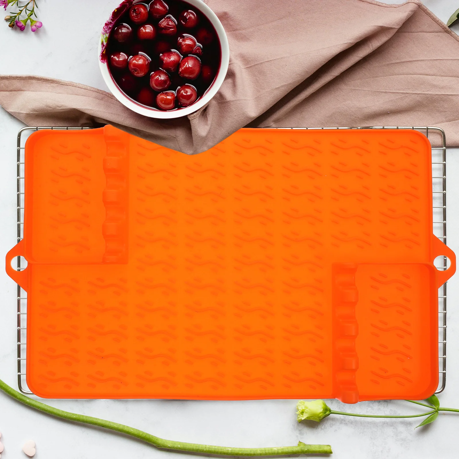 

Silicone Multi-Compartment Grill Side Shelf Mat Non-Slip Bbq Tool Organizer Silicone Griddle Mat Kitchen Countertop Heat